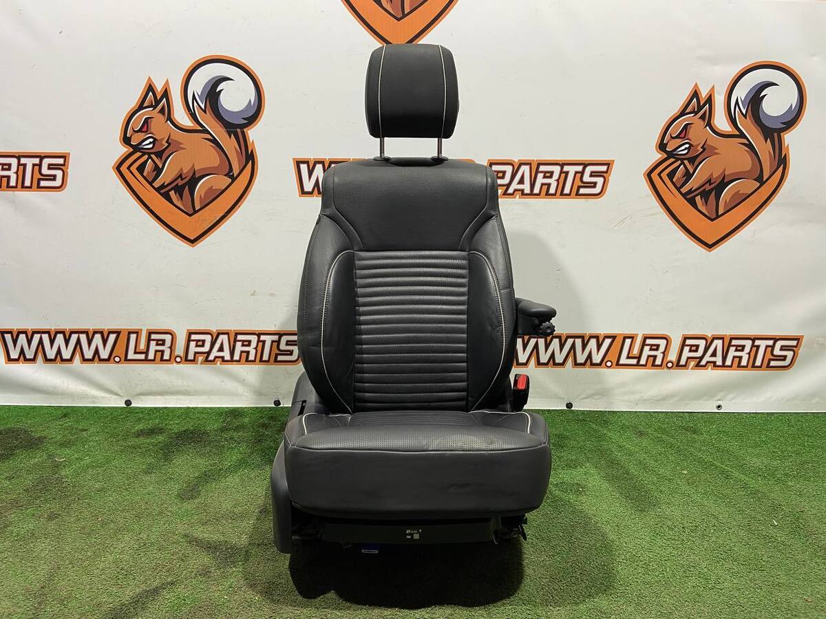 LR080386 Front right seat Land Rover Discovery 5 L462 (2017-) used